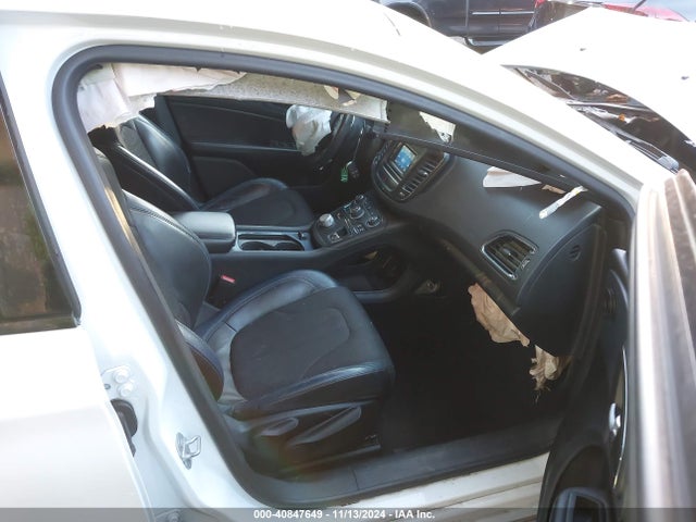 1C3CCCBB9FN568980 Chrysler 200 S