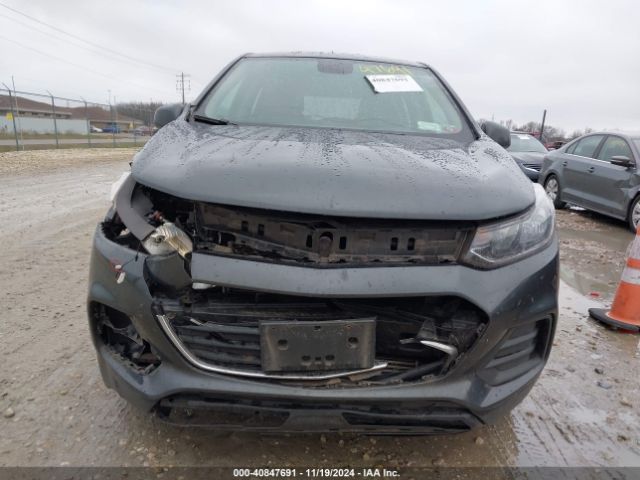 3GNCJNSB7LL193963 Chevrolet Trax Awd Ls