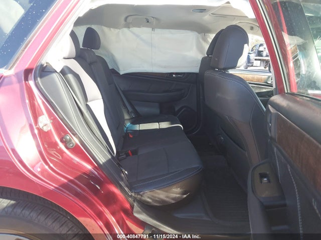 Subaru Outback 2.5i Limited 2018 4S4BSANC0J3271907 Image 8