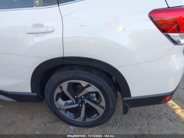 JF2SKAMC2RH415981 Subaru Forester Touring