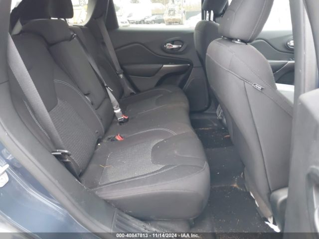 1C4PJMCB5KD412717 Jeep Cherokee Latitude 4x4