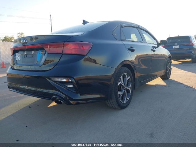 KIA Forte Lxs 2019 3KPF24AD0KE138421 Image 4