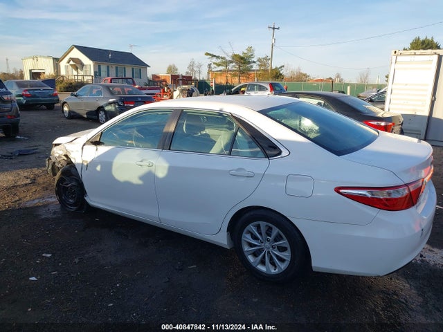 Toyota CAMRY LE 2016 4T1BF1FK9GU573094 Image 3