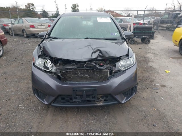 Honda FIT LX 2015 3HGGK5H50FM738085 Image 6