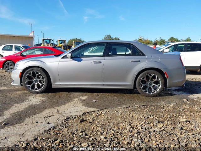 2C3CCABG6JH266533 Chrysler 300 300s
