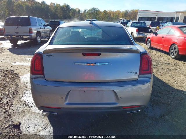 2C3CCABG6JH266533 Chrysler 300 300s