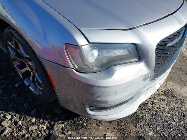 2C3CCABG6JH266533 Chrysler 300 300s