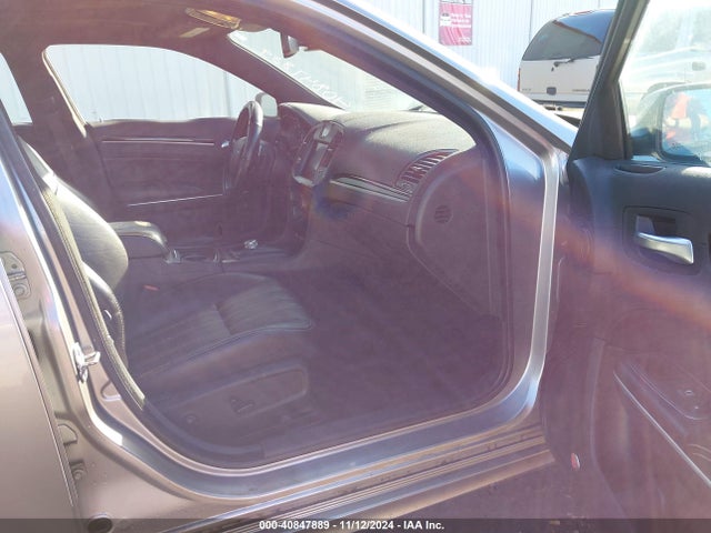 2C3CCABG6JH266533 Chrysler 300 300s