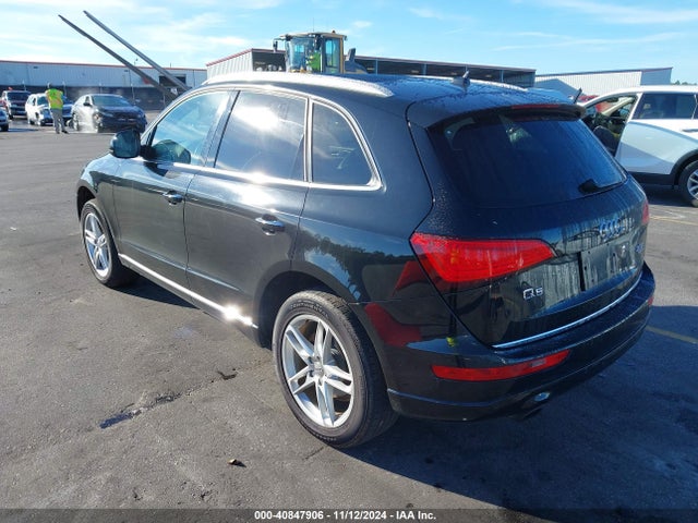 Audi Q5 2.0t Premium 2016 WA1L2AFP6GA026554 Image 3