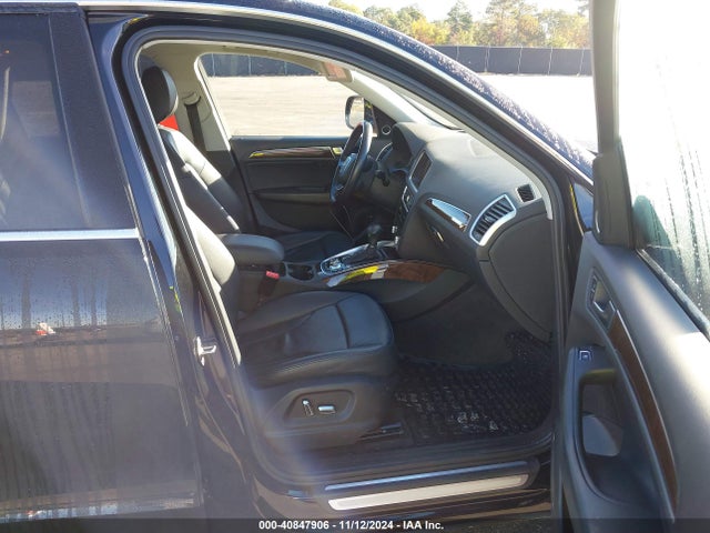 Audi Q5 2.0t Premium 2016 WA1L2AFP6GA026554 Image 5