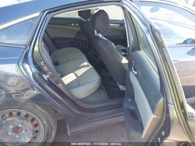 19XFC2F6XKE048608 Honda Civic Lx