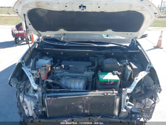 2T3WFREV3FW189930 Toyota Rav4 Xle