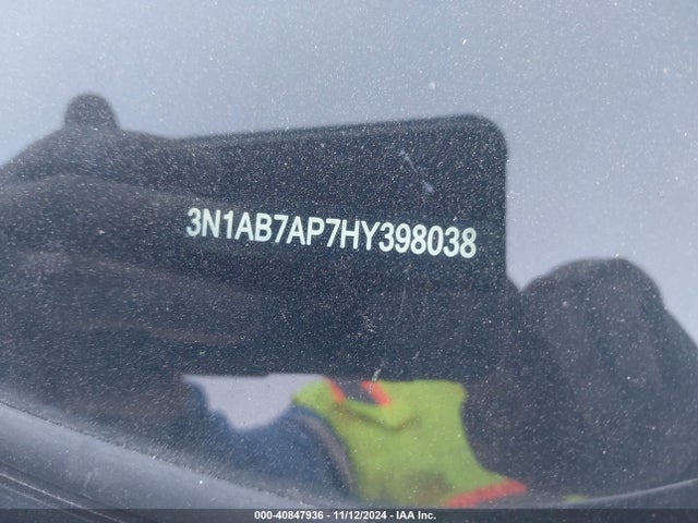 Nissan SENTRA S 2017 3N1AB7AP7HY398038 Image 9