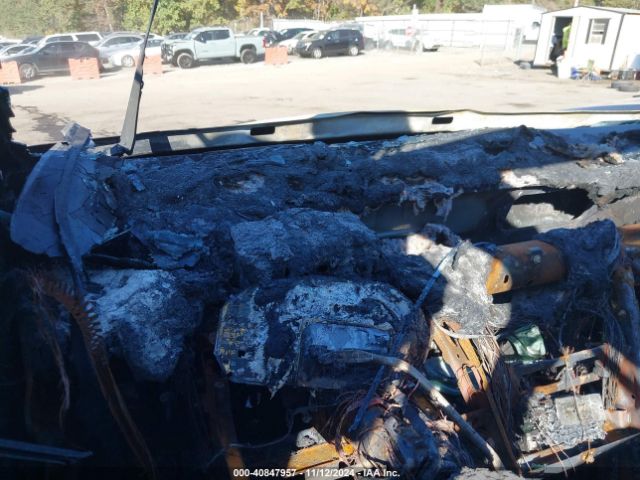 1G1BF5SM3H7153908 Chevrolet Cruze Premier Auto