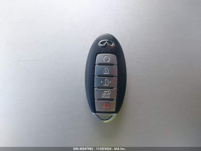 3PCAJ5M17KF104247 Infiniti Qx50 Essential