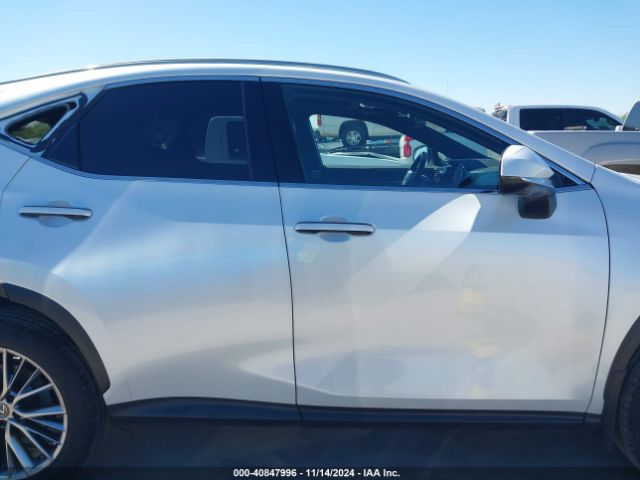 JTJHKCEZXN5004487 Lexus Nx 350h Luxury