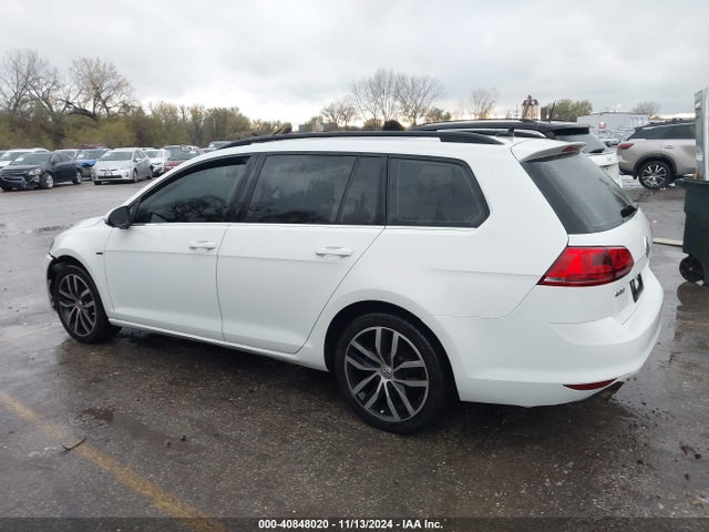 3VWC17AU3GM522730 Volkswagen Golf Sportwagen Tsi Limited Edition