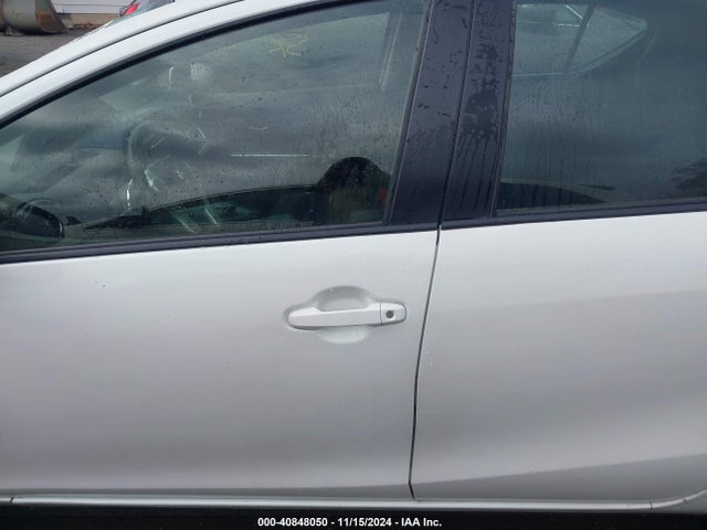 JTDKDTB3XF1113978 Toyota Prius C Two