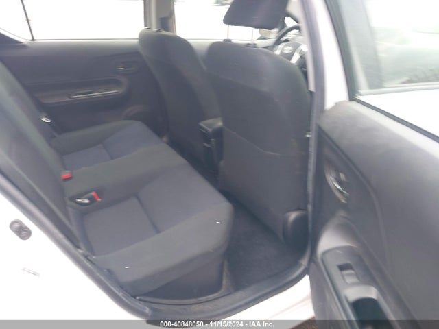 JTDKDTB3XF1113978 Toyota Prius C Two