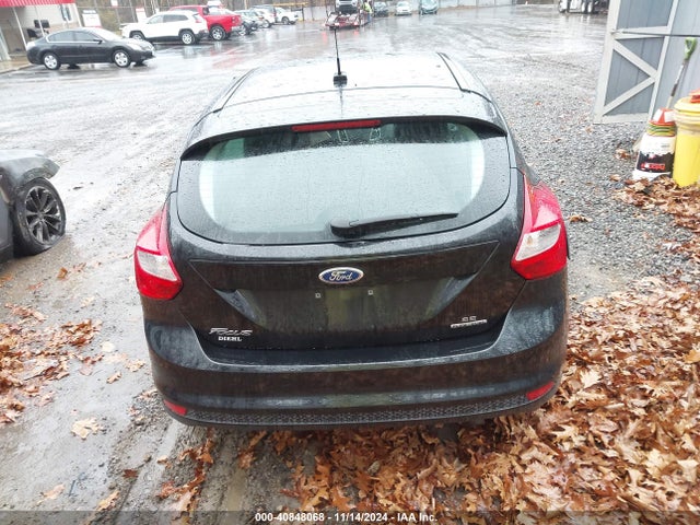 Ford FOCUS SE 2014 1FADP3K2XEL103080 Image 16