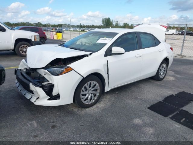5YFBURHE5JP841045 Toyota COROLLA LE