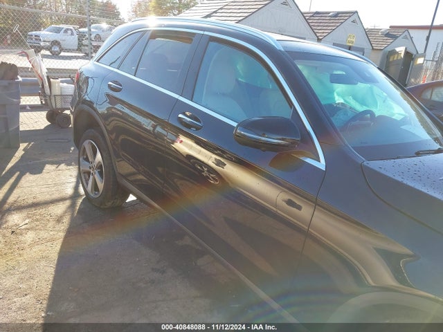 W1N0G8EB0NV392016 Mercedes-Benz Glc 300 4matic Suv