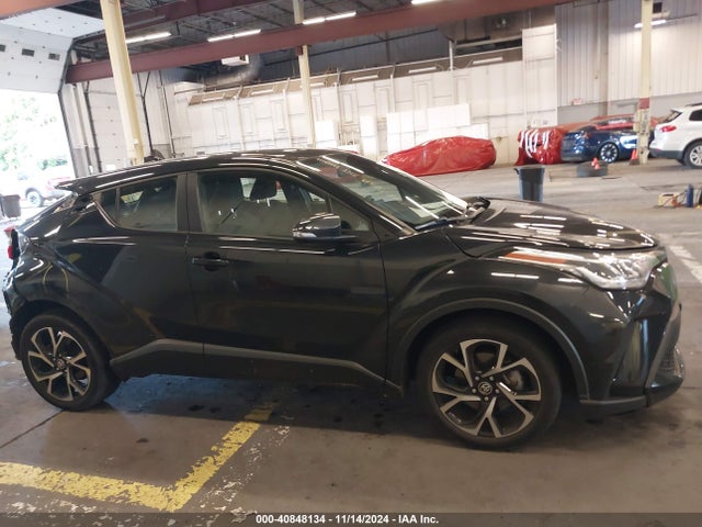 JTNKHMBX3M1107168 Toyota C-HR XLE