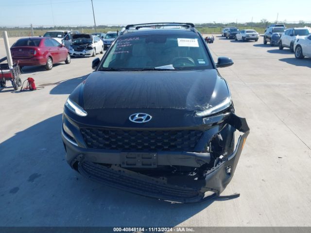 KM8K32AB8NU768980 Hyundai Kona Sel