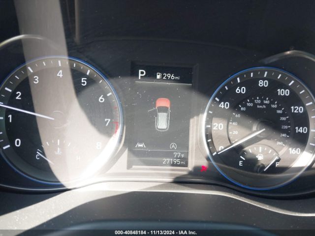 KM8K32AB8NU768980 Hyundai Kona Sel