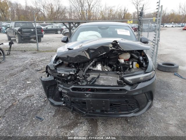 ZACNDFAN3R3A42698 Dodge Hornet Gt Awd