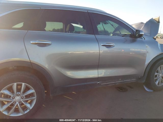 5XYPG4A50JG387396 KIA Sorento 3.3l Lx