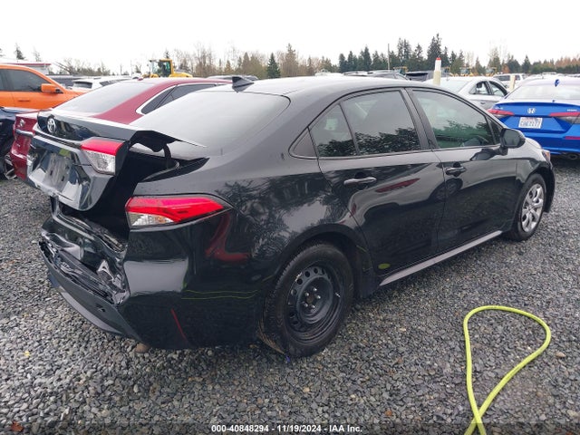 Toyota COROLLA LE 2022 5YFEPMAEXNP279876 Image 4