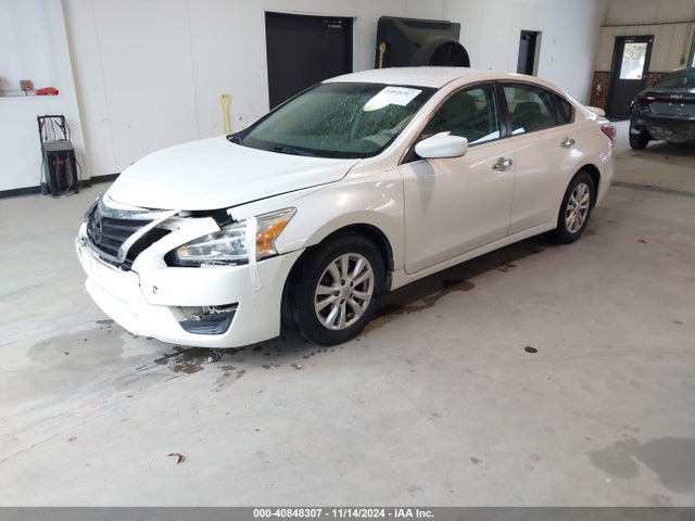 Nissan Altima 2.5 S 2014 1N4AL3AP9EC187436 Image 2