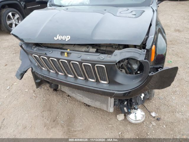 ZACCJBBB8HPF89308 Jeep Renegade Latitude 4x4
