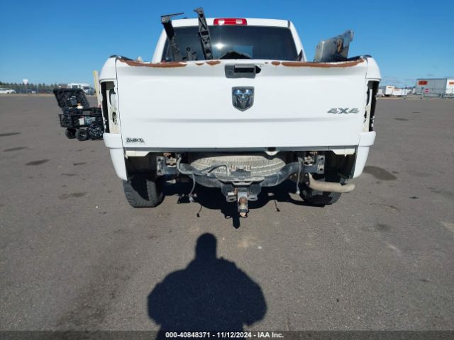 1C6RR7KT8KS598852 RAM 1500 Classic Tradesman  4x4 5'7 Box