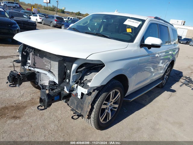 Ford Expedition Xlt 2023 1FMJU1J85PEA46628 Image 2