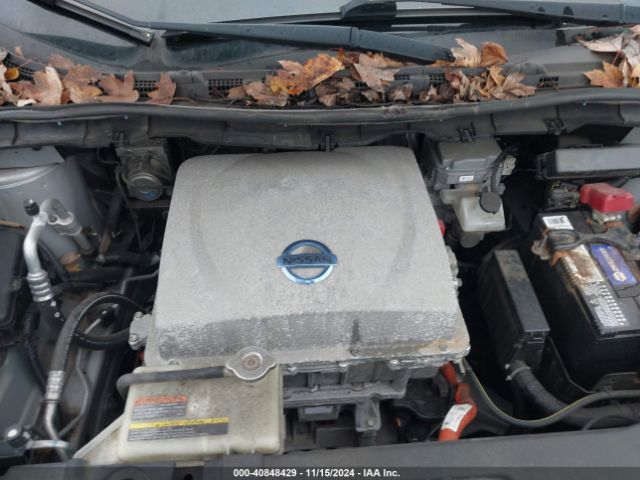 1N4AZ0CP4EC333736 Nissan LEAF S