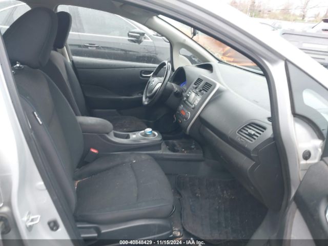1N4AZ0CP4EC333736 Nissan LEAF S