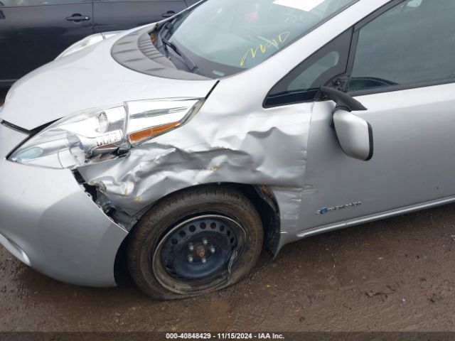 1N4AZ0CP4EC333736 Nissan LEAF S