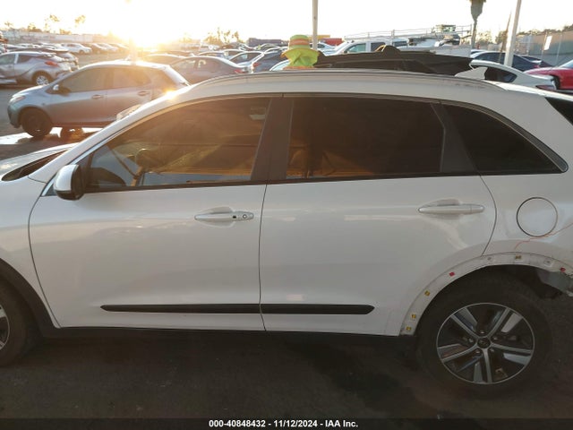 KIA Niro Lxs 2021 KNDCB3LC9M5463861 Image 14