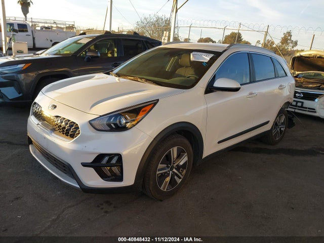 KIA Niro Lxs 2021 KNDCB3LC9M5463861 Image 2