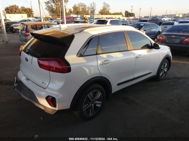 KIA Niro Lxs 2021 KNDCB3LC9M5463861 Image 4