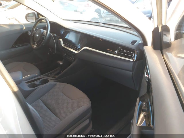 KIA Niro Lxs 2021 KNDCB3LC9M5463861 Image 5