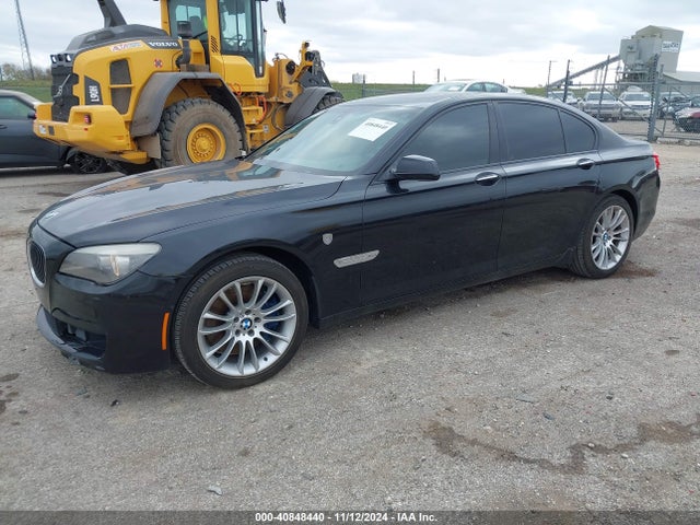 2012 Bmw 750i Xdrive მანქანა იყიდება აუქციონზე, vin: WBAKC6C57CC396275, აუქციონის ნომერი: 40848440