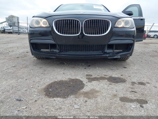 2012 Bmw 750i Xdrive მანქანა იყიდება აუქციონზე, vin: WBAKC6C57CC396275, აუქციონის ნომერი: 40848440