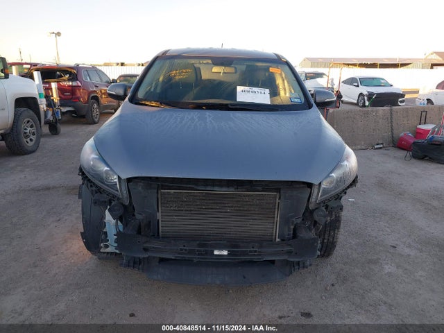 5XYPG4A38LG641907 KIA Sorento 2.4l Lx