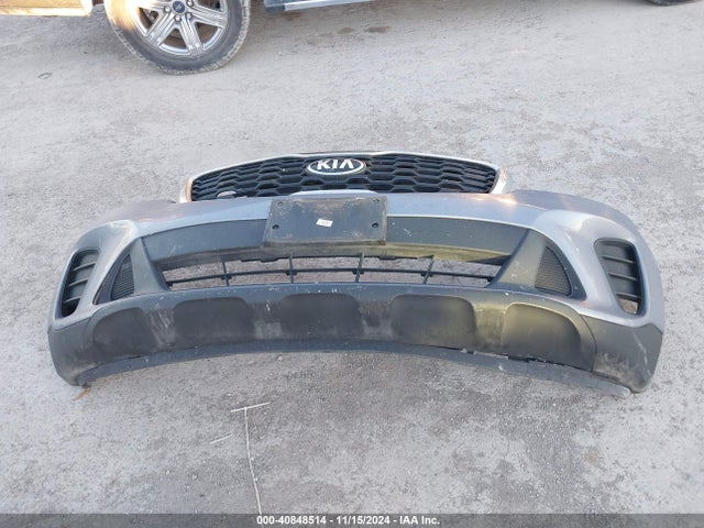 5XYPG4A38LG641907 KIA Sorento 2.4l Lx