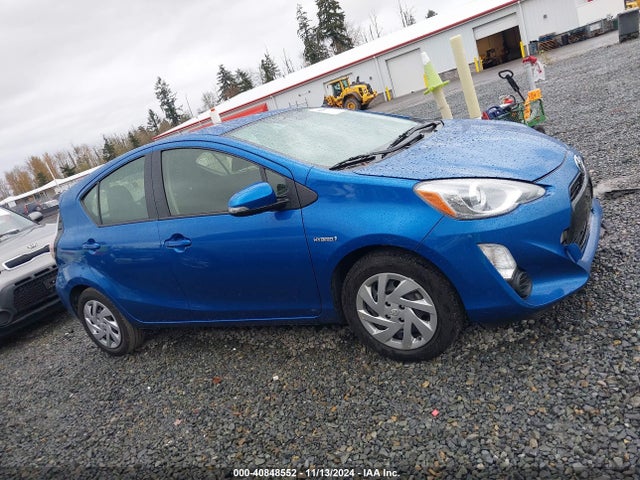 JTDKDTB36F1113346 Toyota Prius C Two