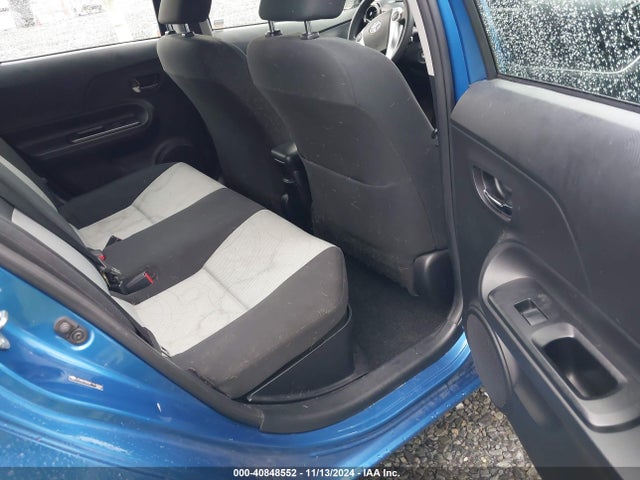 JTDKDTB36F1113346 Toyota Prius C Two