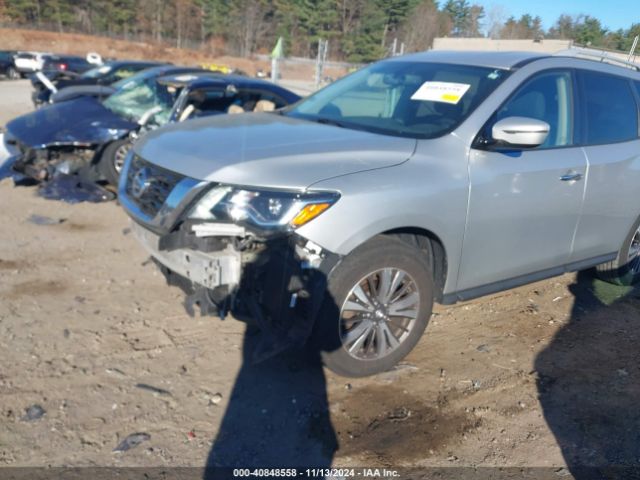 5N1DR2MM0HC684053 Nissan Pathfinder Sv